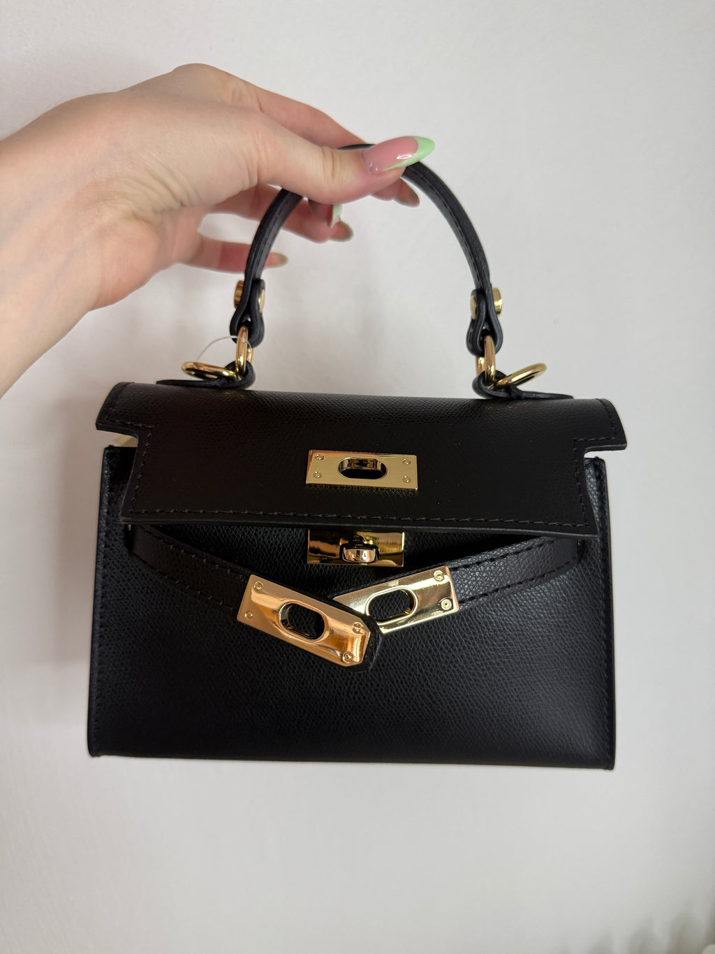 Sac noir 100% cuir italien