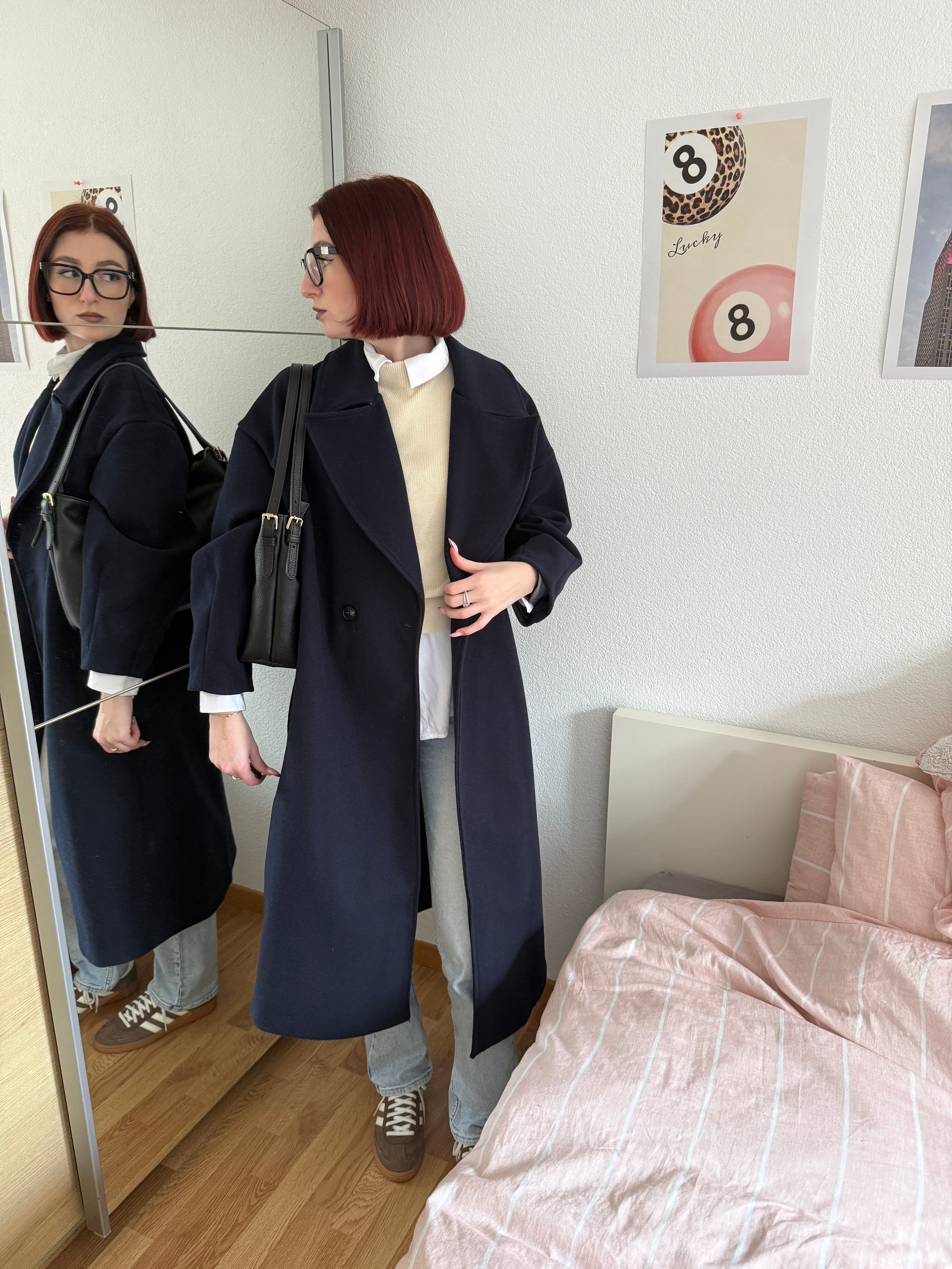 Manteau long à boutons bleu marine