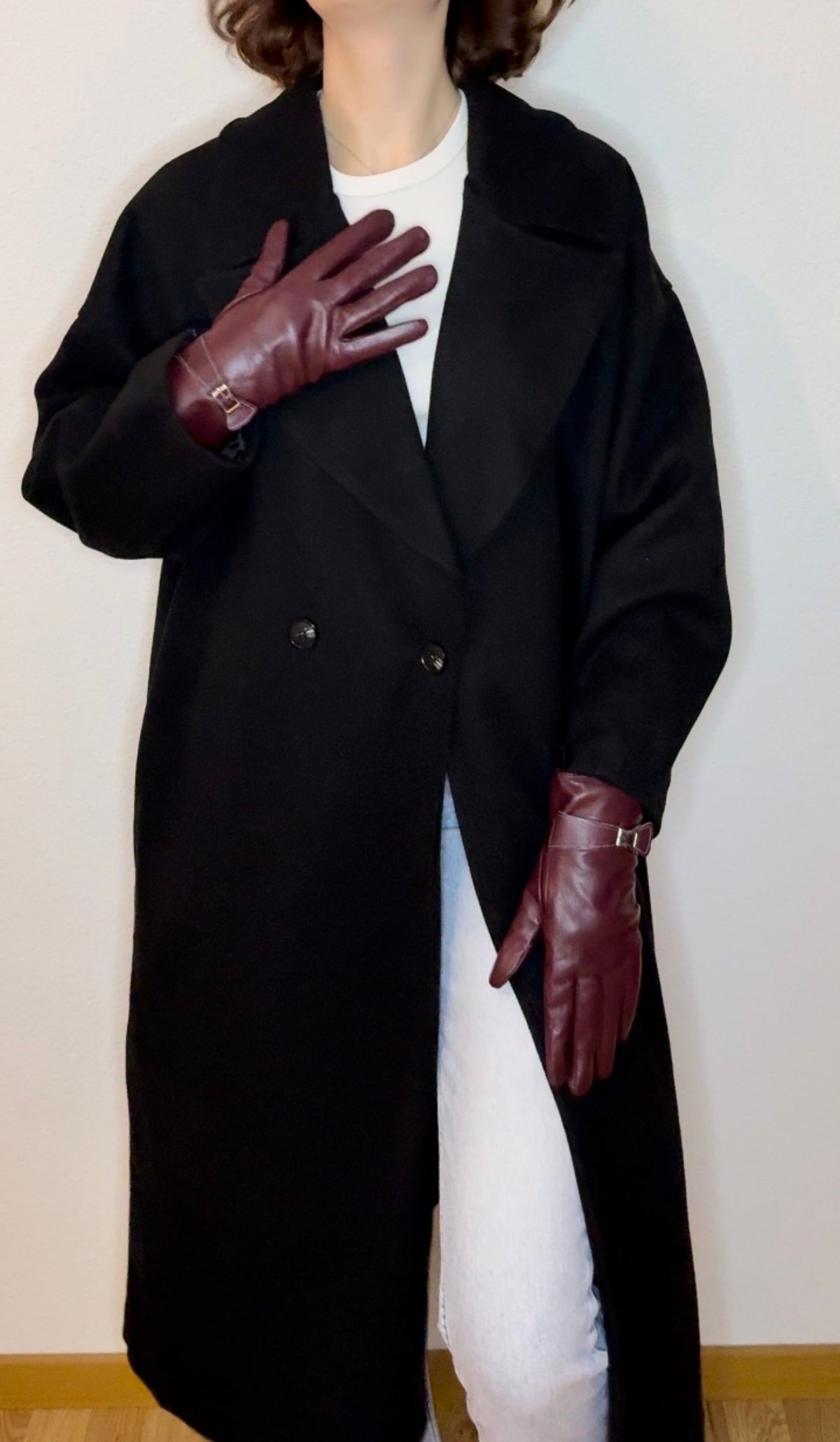 Manteau long à boutons noir