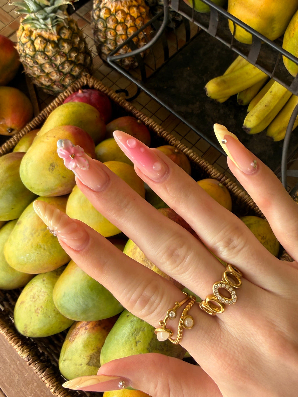 Bague pierres blanches